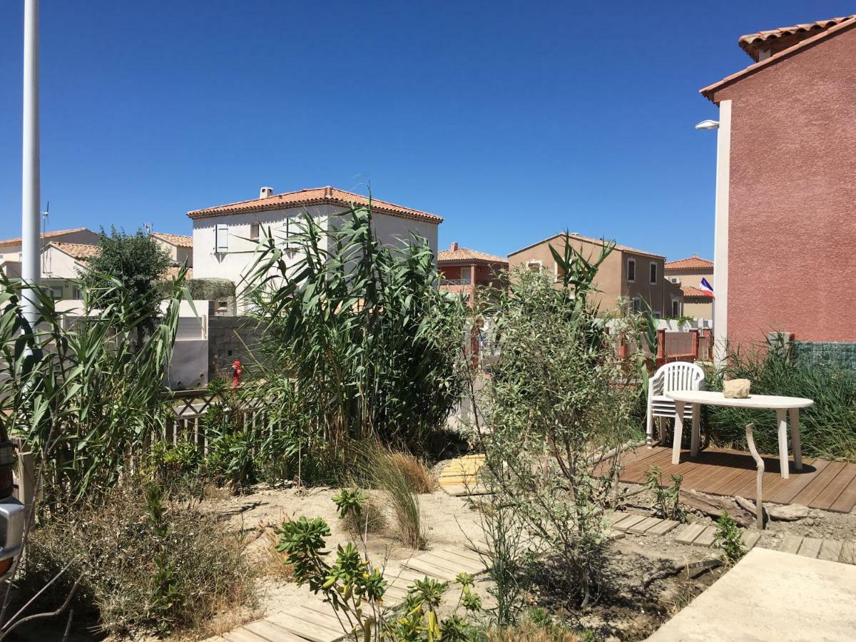 Appartement En Camargue à Salin-de-Giraud Extérieur photo